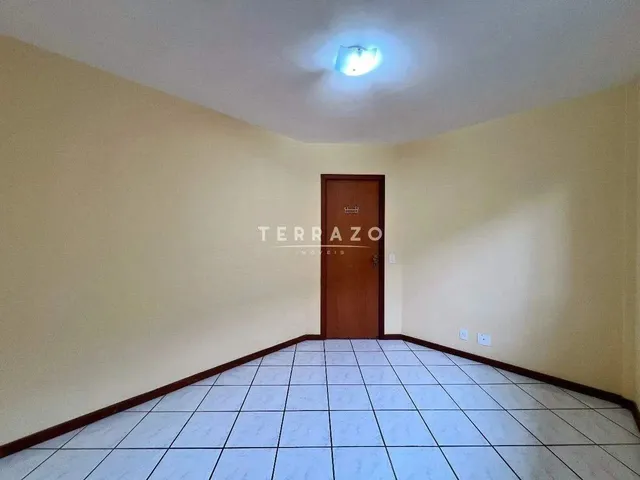 Imagem 2: Casa em Condomínio À Venda, 3 Quartos, 1 Suíte, 2 Vagas, Albuquerque - Teresópolis/Rj