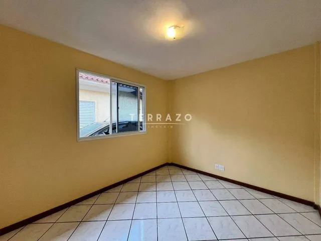 Imagem 11: Casa em Condomínio À Venda, 3 Quartos, 1 Suíte, 2 Vagas, Albuquerque - Teresópolis/Rj