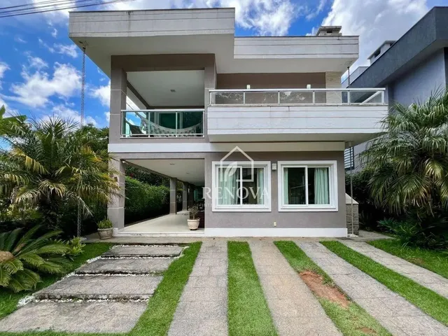 Imagem: Casa com Quatro Suítes À Venda, 318 M²