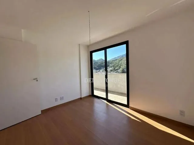 Imagem 11: Cobertura com 2 Dormitórios À Venda, 146 M² por R$ 890.000,00 - Várzea