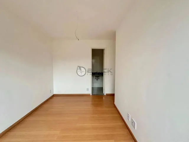 Imagem 6: Cobertura À Venda com 2 Quartos Sendo 1 Suíte, 150 M² na Várzea - Teresópolis/Rj