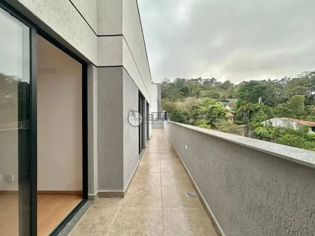 Imagem 7: Cobertura À Venda com 2 Quartos Sendo 1 Suíte, 150 M² na Várzea - Teresópolis/Rj