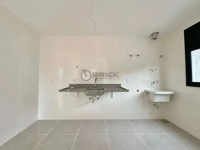 Imagem 10: Cobertura À Venda com 2 Quartos Sendo 1 Suíte, 150 M² na Várzea - Teresópolis/Rj