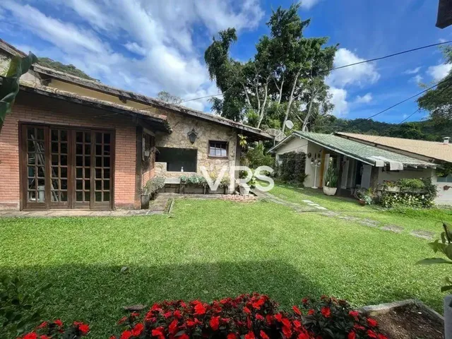 Imagem 8: Casa com 10 Dormitórios À Venda, 400 M² por R$ 1.500.000,00 - Prata dos Aredes