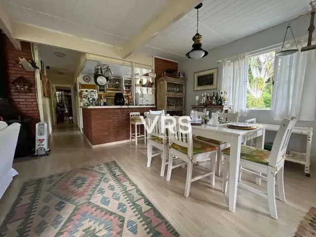 Imagem 10: Casa com 10 Dormitórios À Venda, 400 M² por R$ 1.500.000,00 - Prata dos Aredes