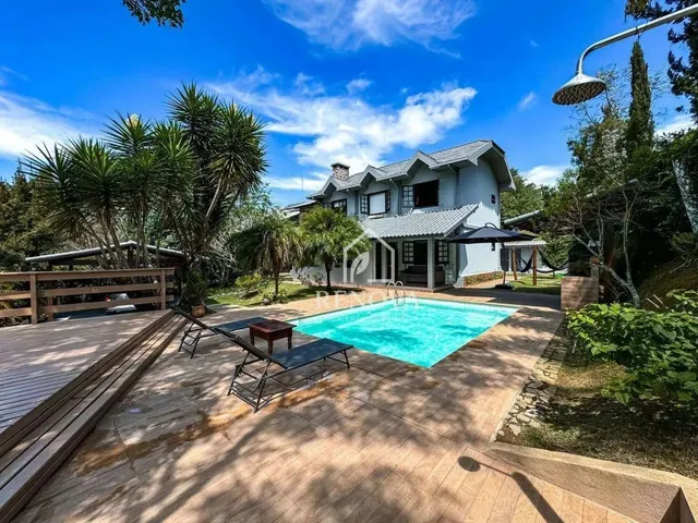 Imagem: Casa com 4 Quartos À Venda, 259 M² por