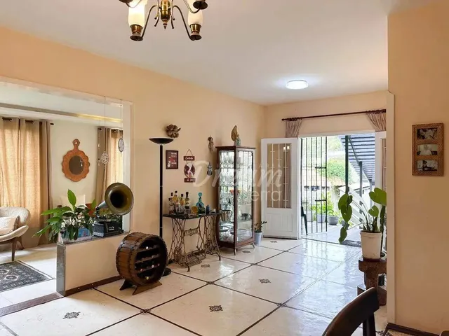 Imagem 8: Casa com 3 Dormitórios À Venda, 163 M² por R$ 795.000,00 - Golfe - Teresópolis/Rj