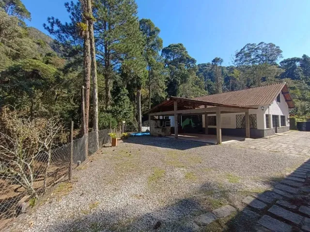 Imagem 1: Casa com 4 Dormitórios À Venda, 253 M² por R$ 1.150.000,00 - Granja Guarani