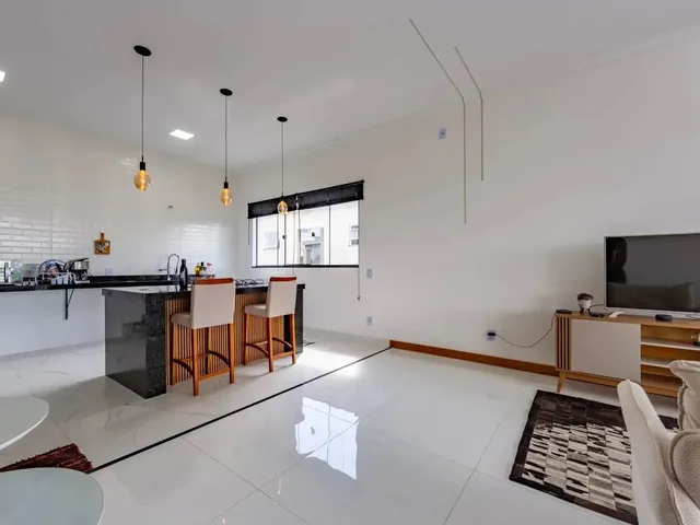Imagem 8: Casa com 4 Suítes na Barra do Imbuí, Teresópolis