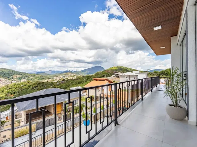 Imagem 10: Casa com 4 Suítes na Barra do Imbuí, Teresópolis