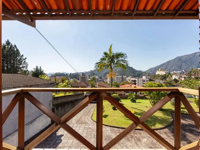 Imagem 3: Casa com 3 Quartos em Taumaturgo, Teresópolis