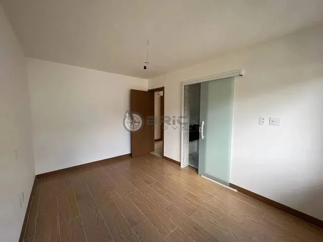Imagem 11: Casa À Venda com 4 Quartos Sendo 3 Suítes, 150 M² na Várzea - Teresópolis/Rj