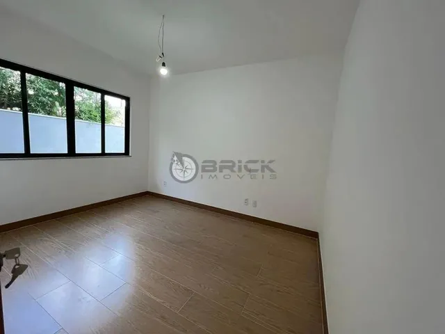 Imagem 10: Casa À Venda com 4 Quartos Sendo 3 Suítes, 150 M² na Várzea - Teresópolis/Rj