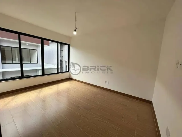 Imagem 7: Casa À Venda com 4 Quartos Sendo 3 Suítes, 150 M² na Várzea - Teresópolis/Rj