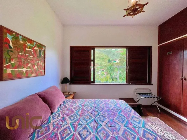 Imagem 8: Casa com 3 Dormitórios À Venda, 284 M² por R$ 950.000,00 - Albuquerque