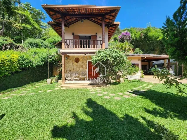 Imagem: Casa com 3 Quartos À Venda, 191 M² por