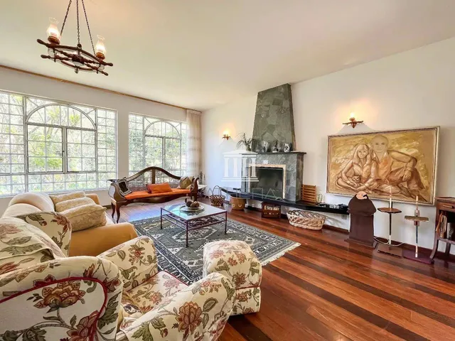 Imagem 10: Casa com 4 Dormitórios À Venda, 327 M² por R$ 970.000,00 - Albuquerque