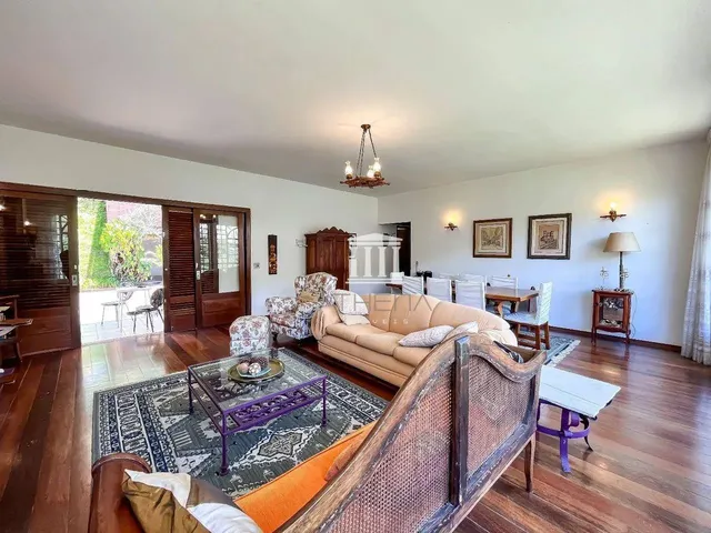 Imagem 13: Casa com 4 Dormitórios À Venda, 327 M² por R$ 970.000,00 - Albuquerque