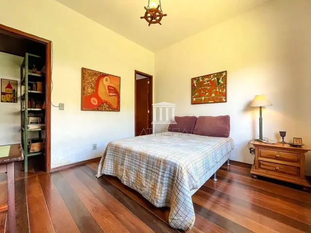 Imagem 2: Casa com 4 Dormitórios À Venda, 327 M² por R$ 970.000,00 - Albuquerque