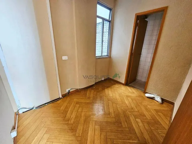 Imagem 9: Excelente Apto de 2 Quartos no Centro da Cidade com Elevador