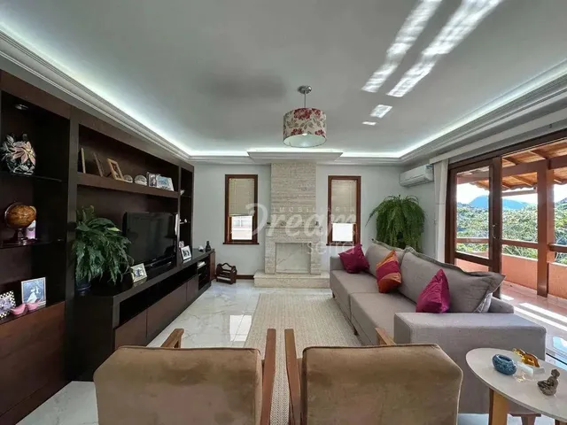 Imagem 7: Casa com 6 Dormitórios À Venda, 439 M² por R$ 2.550.000,00 - Várzea - Teresópolis/Rj