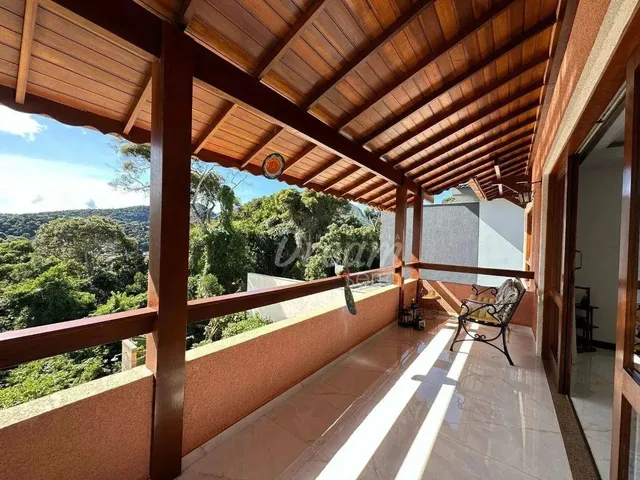Imagem 4: Casa com 6 Dormitórios À Venda, 439 M² por R$ 2.550.000,00 - Várzea - Teresópolis/Rj