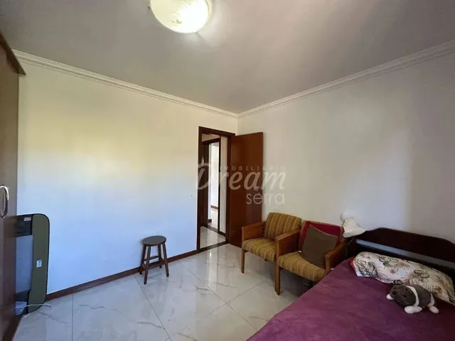 Imagem 13: Casa com 6 Dormitórios À Venda, 439 M² por R$ 2.550.000,00 - Várzea - Teresópolis/Rj