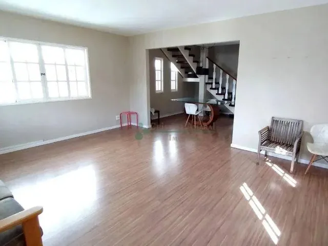 Imagem 10: Casa com 3 Dormitórios À Venda, 147 M² por R$ 650.000,00 - Albuquerque