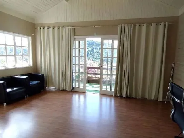 Imagem 5: Casa com 3 Dormitórios À Venda, 147 M² por R$ 650.000,00 - Albuquerque