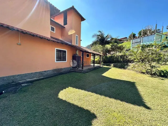 Imagem 15: Casa para Venda com 5 Quartos Sendo 3 Suítes, 302 M² em Sebastiana - Teresópolis/Rj