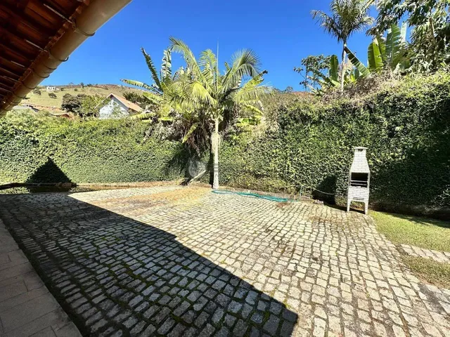 Imagem 12: Casa para Venda com 5 Quartos Sendo 3 Suítes, 302 M² em Sebastiana - Teresópolis/Rj