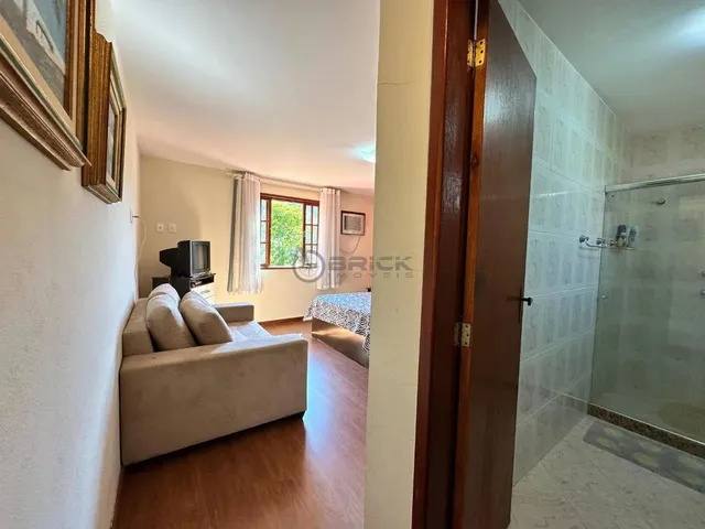 Imagem 4: Casa para Venda com 5 Quartos Sendo 3 Suítes, 302 M² em Sebastiana - Teresópolis/Rj
