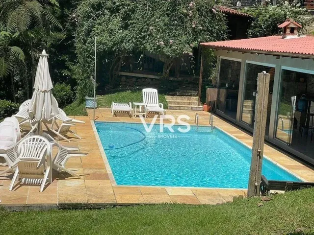 Imagem 9: Casa com 5 Dormitórios À Venda, 300 M² por R$ 2.000.000,00 - Parque do Imbui
