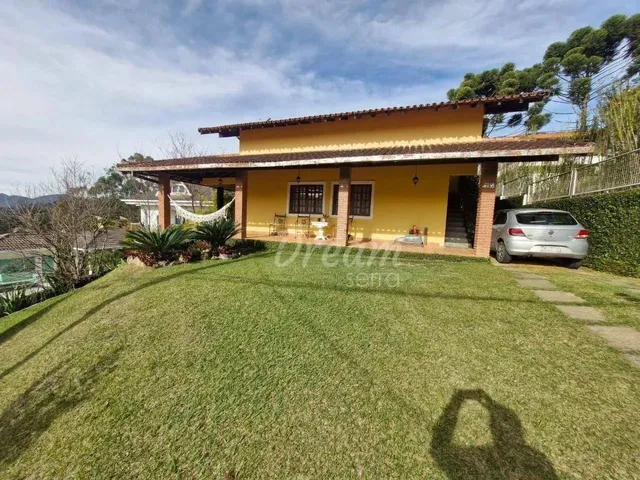 Imagem: Casa com 4 Dormitórios À Venda, 196 M²