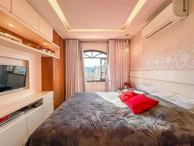 Imagem 3: Casa com 3 Dormitórios À Venda, 285 M² por R$ 1.100.000,00 - Araras - Teresópolis/Rj