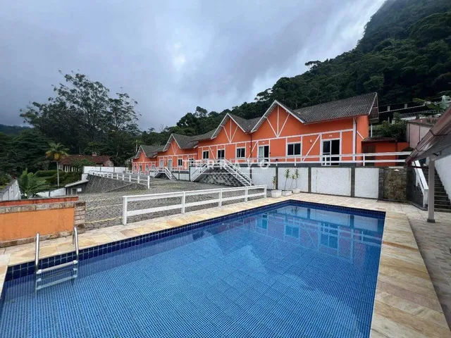 Imagem: Casa em Condomínio À Venda, 3 Quartos