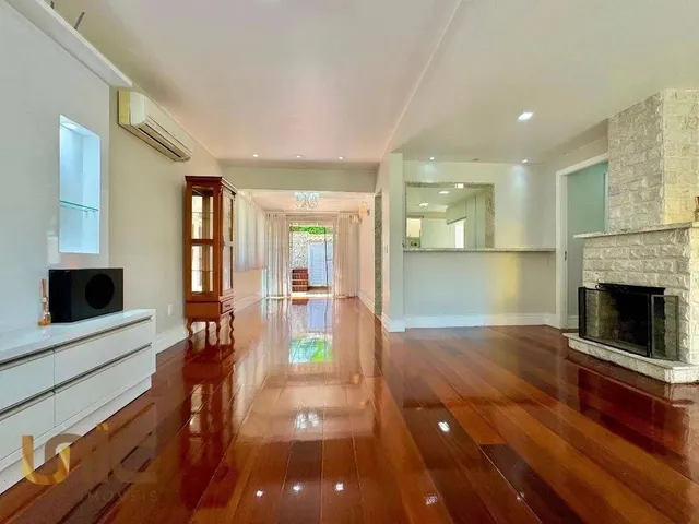 Imagem 4: Casa com 3 Dormitórios À Venda, 128 M² por R$ 850.000,00 - Albuquerque