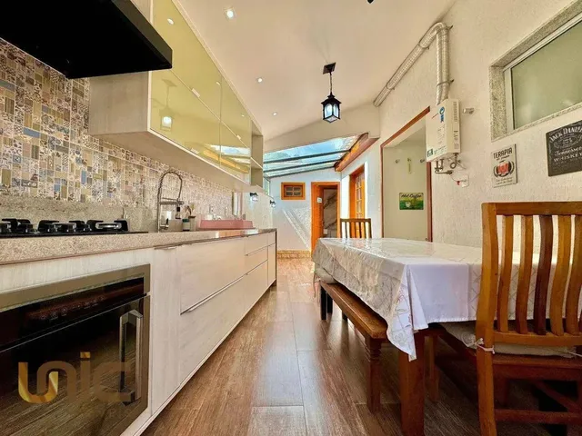 Imagem 11: Casa com 3 Dormitórios À Venda, 128 M² por R$ 850.000,00 - Albuquerque