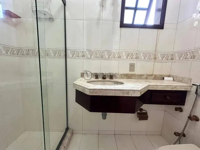 Imagem 8: Casa com 3 Quartos Sendo 1 Suíte + Dependência em Condomínio no Alto - Teresópolis/Rj