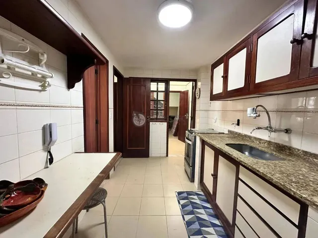Imagem 9: Casa com 3 Quartos Sendo 1 Suíte + Dependência em Condomínio no Alto - Teresópolis/Rj