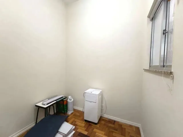 Imagem 7: Apartamento Mobiliado com 2 Quartos e Dependência Completa À Venda, 46 M² por R