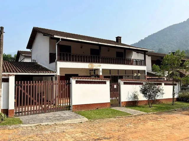 Imagem: Casa em Condomínio para Venda em Teresópolis