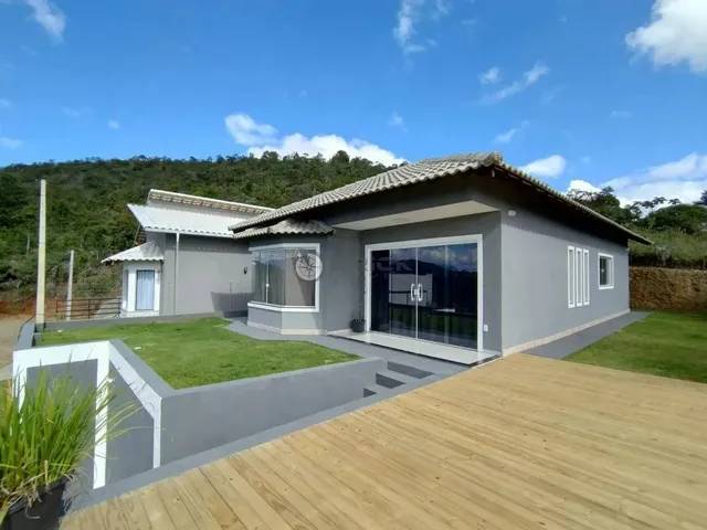 Imagem: Casa com 3 Quartos Sendo 1 Suíte em Condomínio