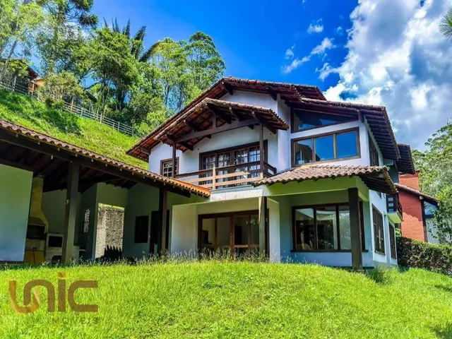 Imagem: Casa com 4 Dormitórios À Venda, 276 M²
