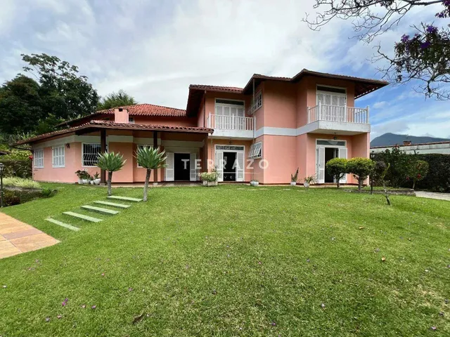 Imagem: Casa em Condomínio À Venda, 5 Quartos