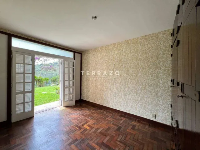Imagem 16: Casa em Condomínio À Venda, 5 Quartos, 3 Suítes, 3 Vagas, Albuquerque - Teresópolis/Rj