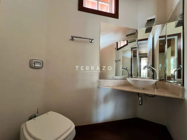 Imagem 4: Casa em Condomínio À Venda, 5 Quartos, 3 Suítes, 3 Vagas, Albuquerque - Teresópolis/Rj