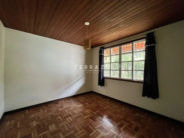 Imagem 14: Casa em Condomínio À Venda, 5 Quartos, 3 Suítes, 3 Vagas, Albuquerque - Teresópolis/Rj