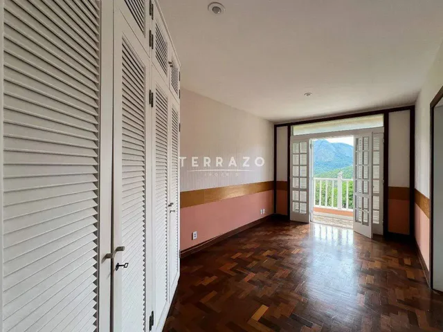 Imagem 13: Casa em Condomínio À Venda, 5 Quartos, 3 Suítes, 3 Vagas, Albuquerque - Teresópolis/Rj