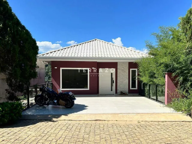 Imagem: Casa À Venda, 3 Quartos, 3 Suítes, 2 Vagas